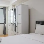 Comfort 2Br At Daan Mogot City Apartment By Travelio