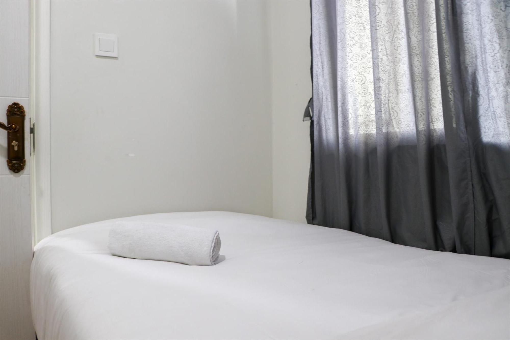 Comfort 2br At Daan Mogot By Travelio Apartment